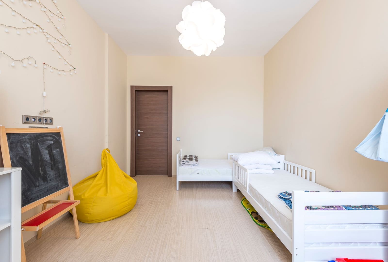 Children's bedroom with study desk and low storage in Pune